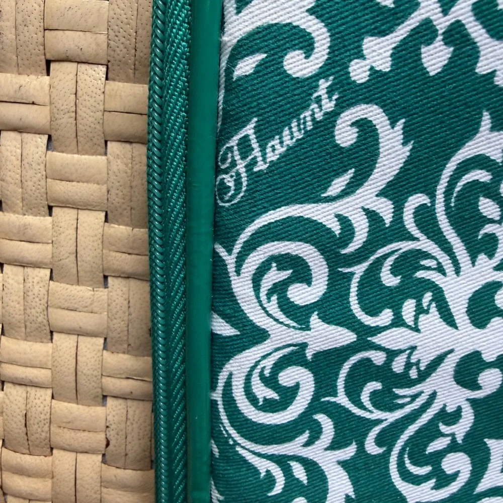 Green and White Patterned IPad Case